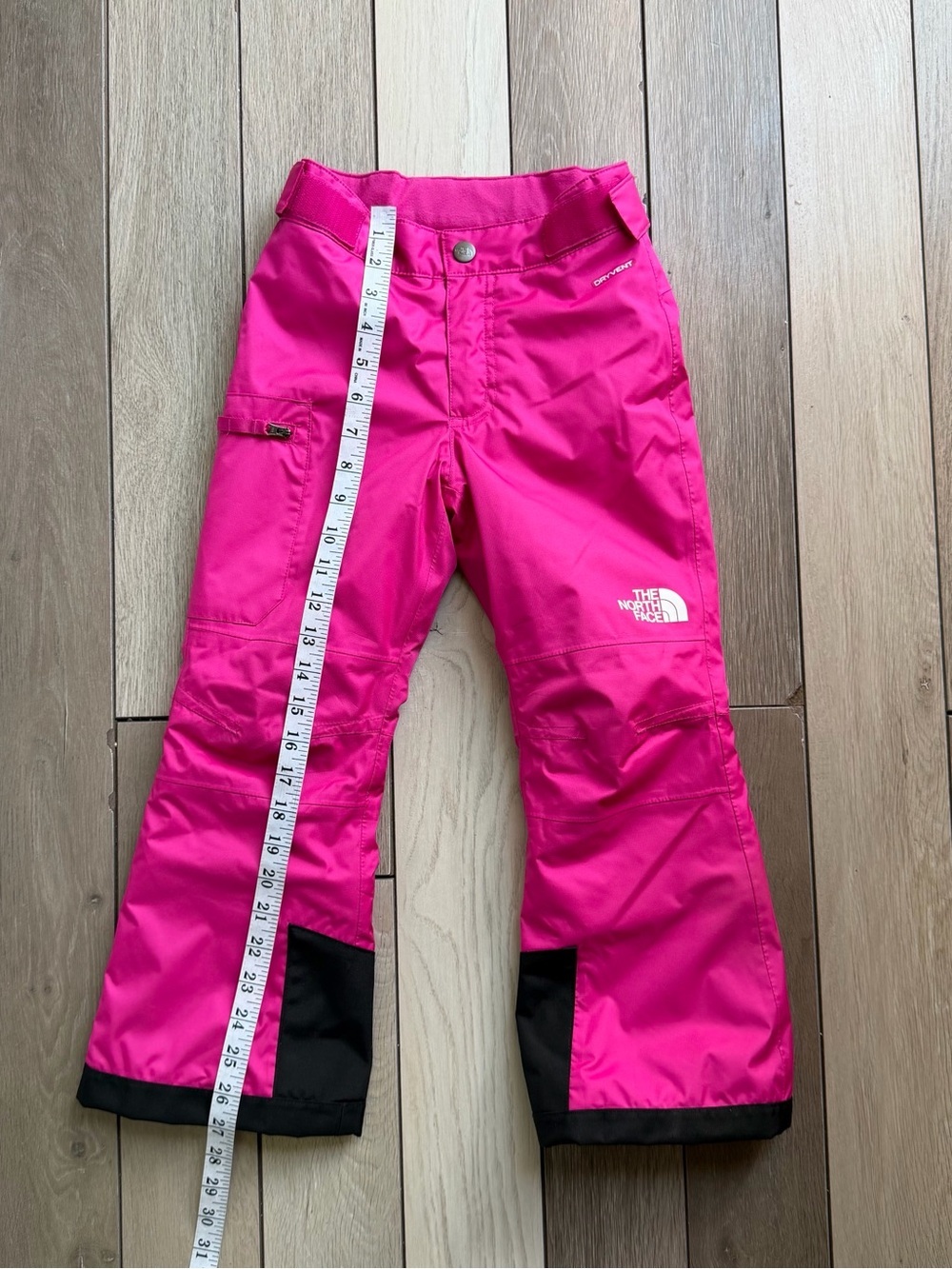 The North Face Girl's Freedom Insulated Snow Pants - Picture 5 of 10
